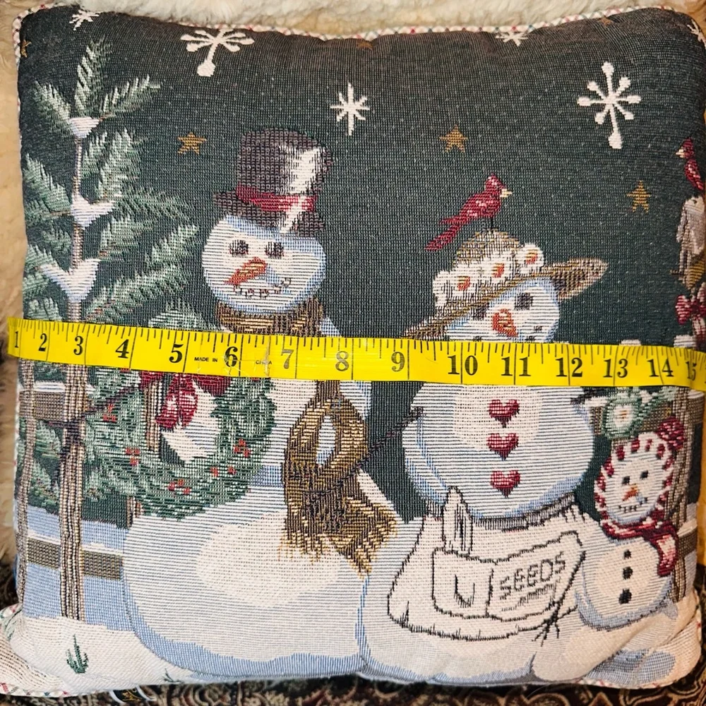 Pristine Vintage Unbranded Snowman Winter Scene Tapestry Throw Pillow
